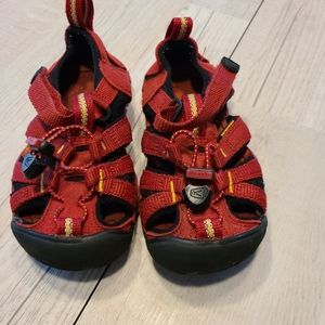 Keen sandals or water shoes